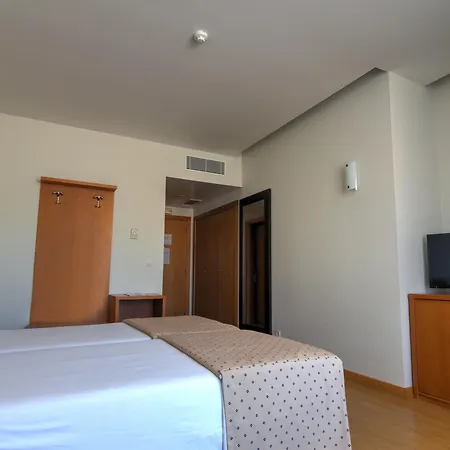 Ξενοδοχείο Lam Estarreja