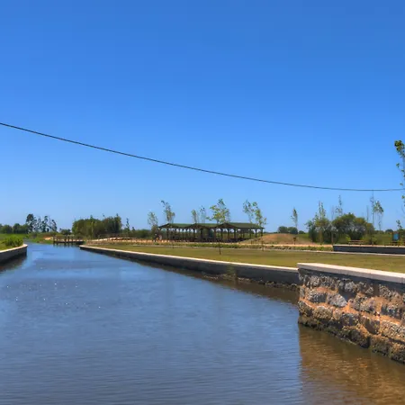 Lam Ξενοδοχείο 4*