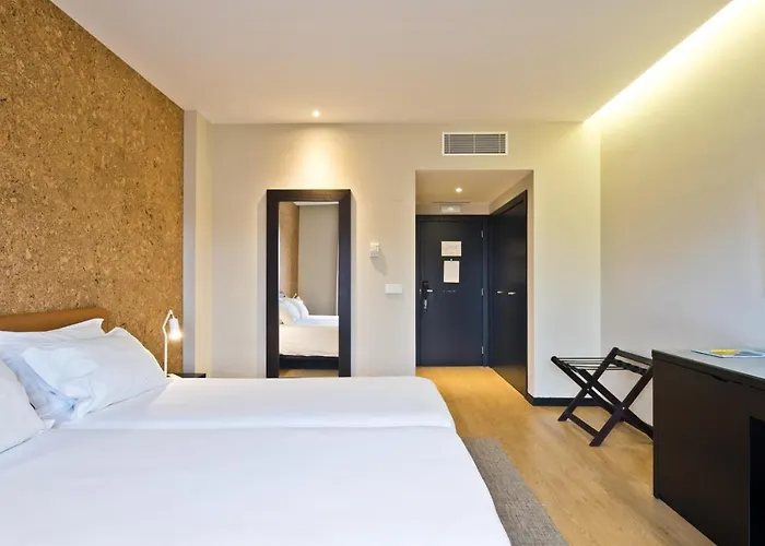 Lam 酒店 埃斯塔雷雅